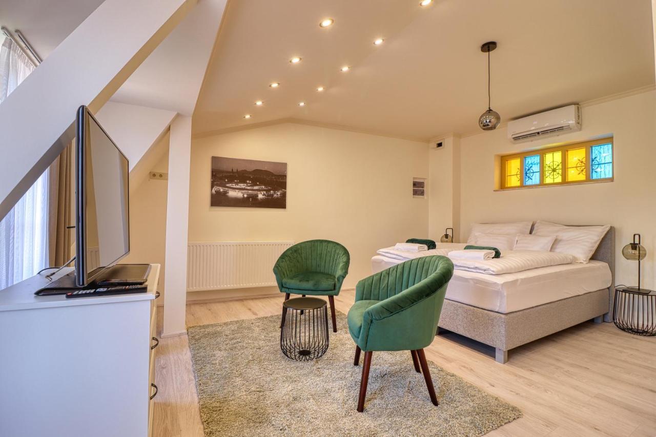 Manna Villa Eger Ngoại thất bức ảnh